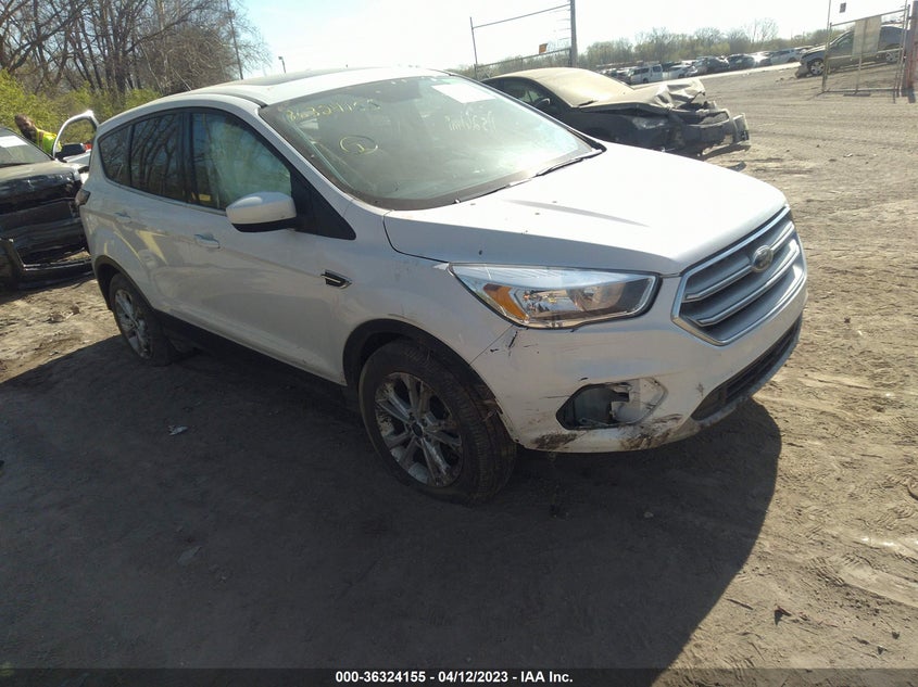 FORD ESCAPE SE 2017