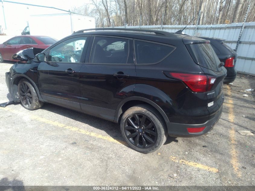 2019 FORD ESCAPE SE - 1FMCU9GD2KUA07151