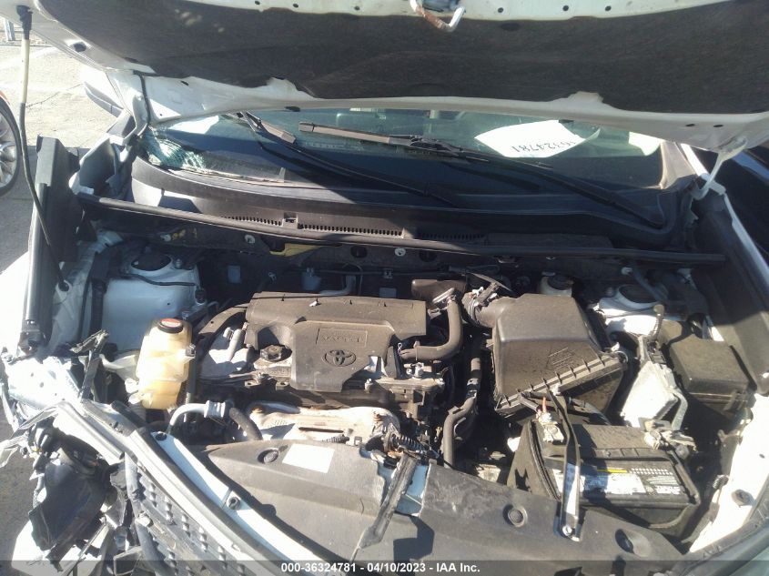 2015 TOYOTA RAV4 XLE - JTMWFREV3FJ058639