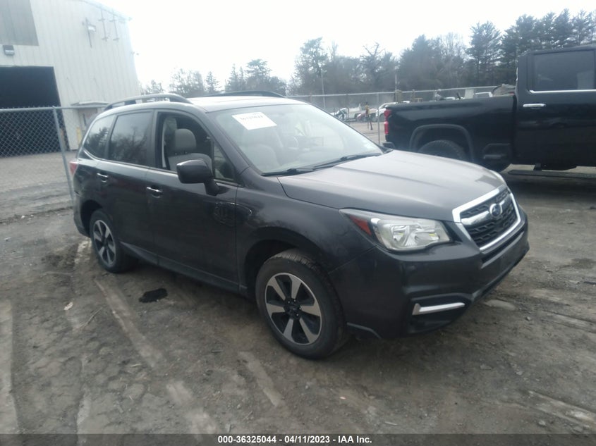 VIN JF2SJAEC6HH494975 2017 SUBARU FORESTER PREMIUM