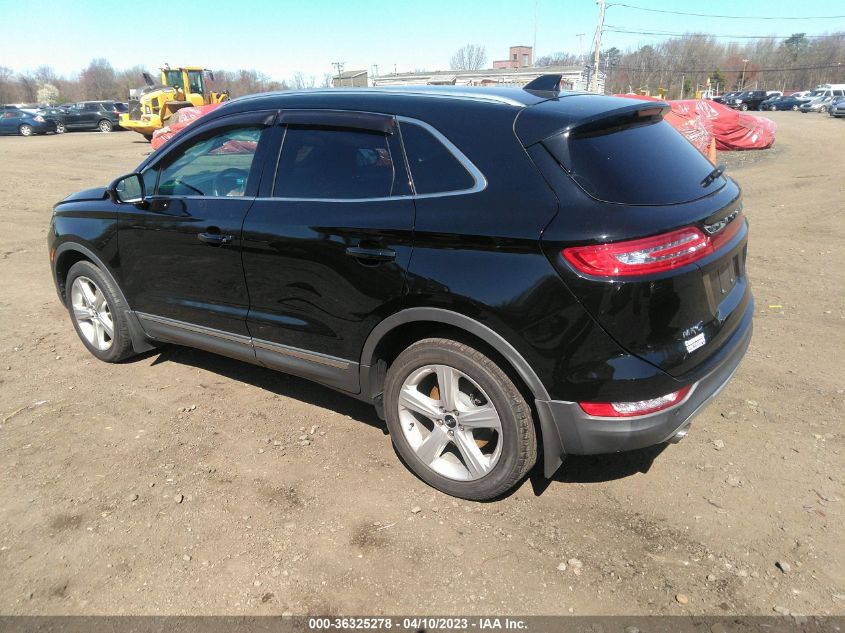 2018 LINCOLN MKC PREMIERE - 5LMCJ1D95JUL03741