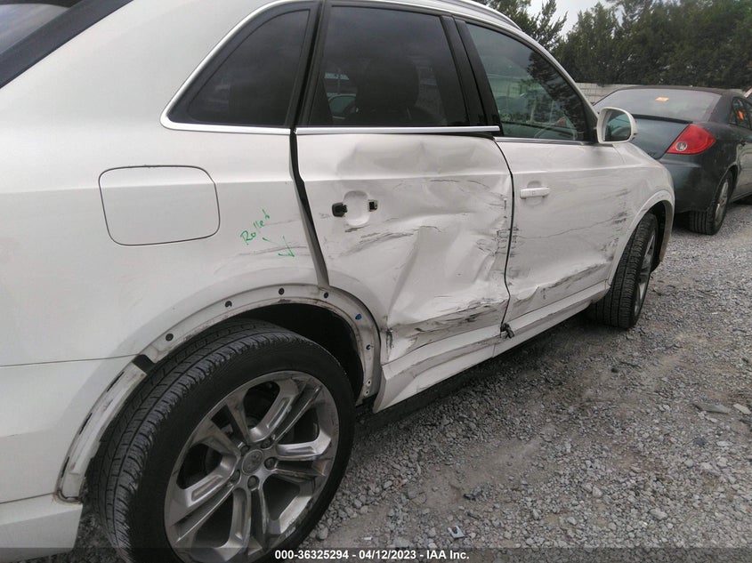 VIN WA1HCCFS9HR004411 2017 AUDI Q3 PREMIUM PLUS
