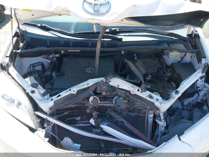 2015 TOYOTA SIENNA LE - 5TDKK3DC0FS558056