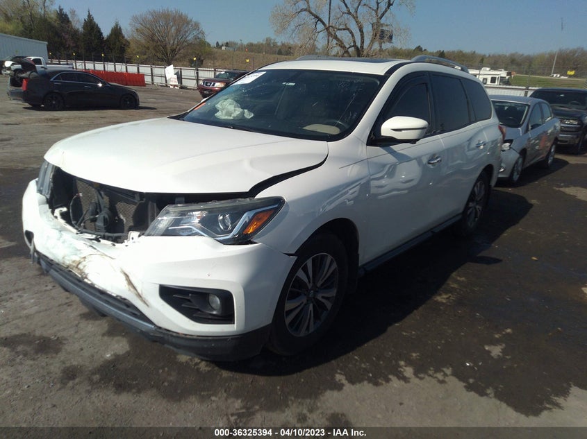 VIN 5N1DR2MN1HC673717 2017 NISSAN PATHFINDER SL