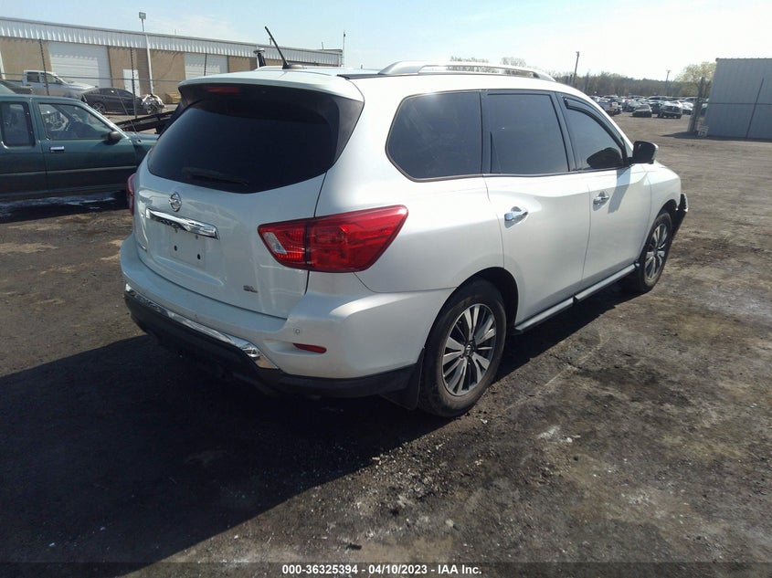 VIN 5N1DR2MN1HC673717 2017 NISSAN PATHFINDER SL