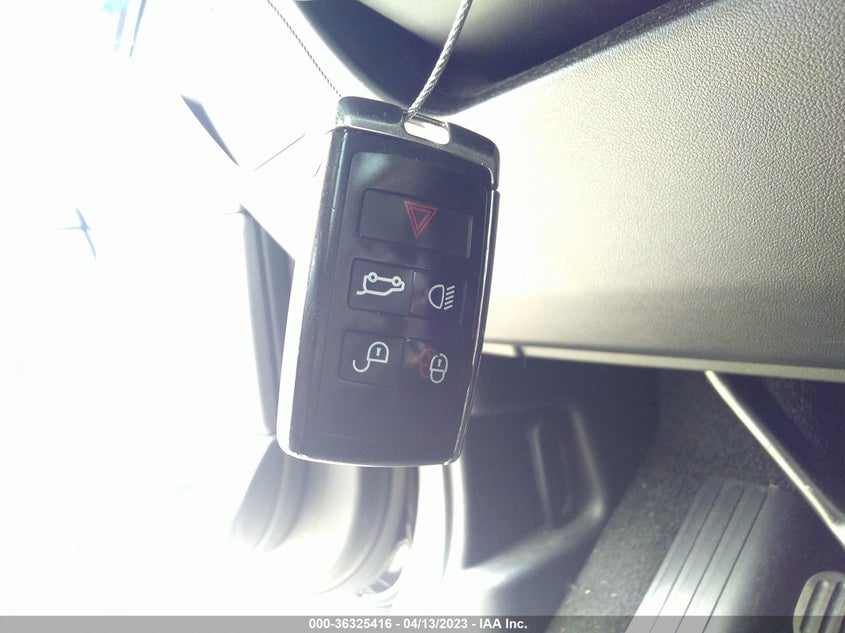 VIN SALGS2REXKS529216 2019 LAND ROVER RANGE ROVER