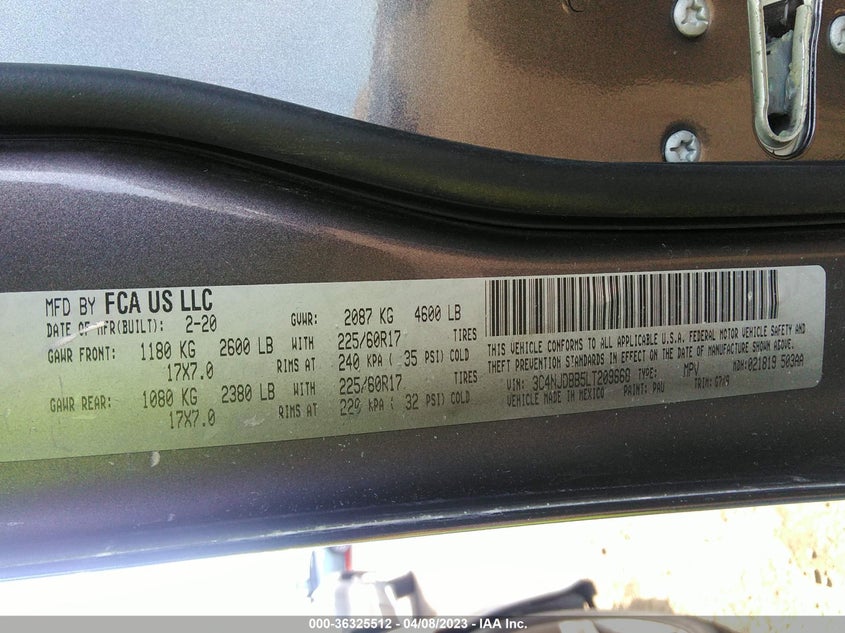 VIN 3C4NJDBB5LT209668 2020 JEEP COMPASS LATITUDE