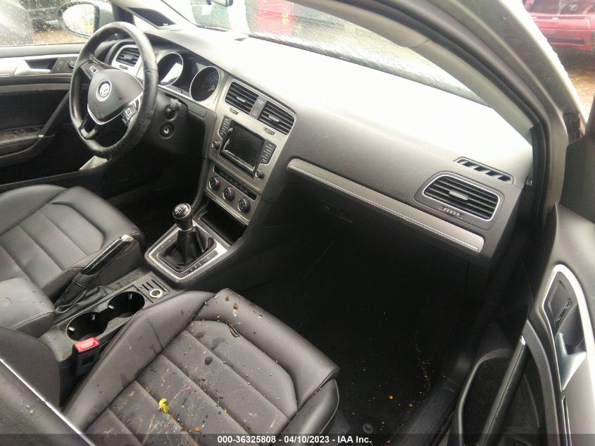 2015 VOLKSWAGEN GOLF TDI SE - 3VWRA7AU1FM093547