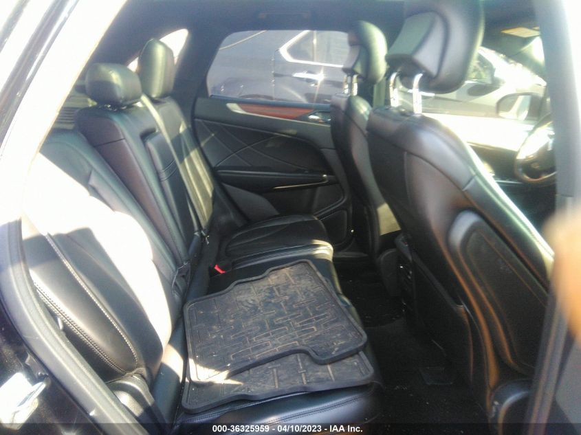 2016 LINCOLN MKC RESERVE - 5LMTJ3DH3GUJ31656