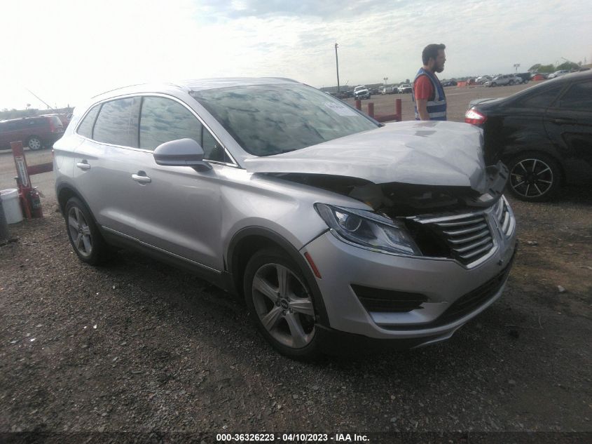 2017 LINCOLN MKC PREMIERE - 5LMCJ1C94HUL68527