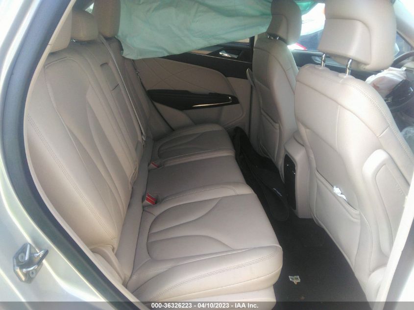 2017 LINCOLN MKC PREMIERE - 5LMCJ1C94HUL68527