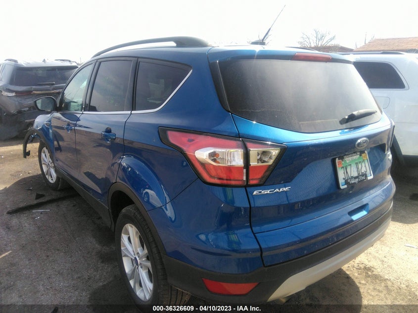 VIN 1FMCU0GD1HUD38310 2017 FORD ESCAPE SE