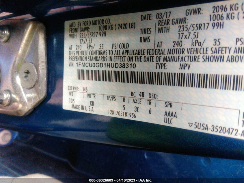 VIN 1FMCU0GD1HUD38310 2017 FORD ESCAPE SE