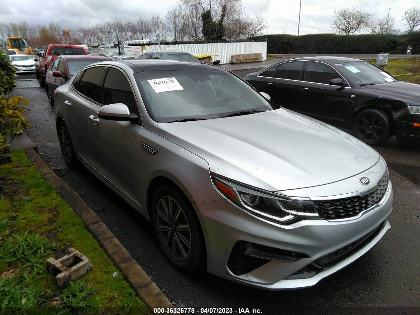 5XXGT4L36KG327880 Kia Optima LX