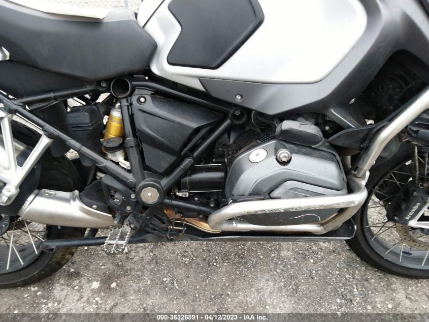 2016 BMW R1200 GS ADVENTURE - WB10A1201GZ664651