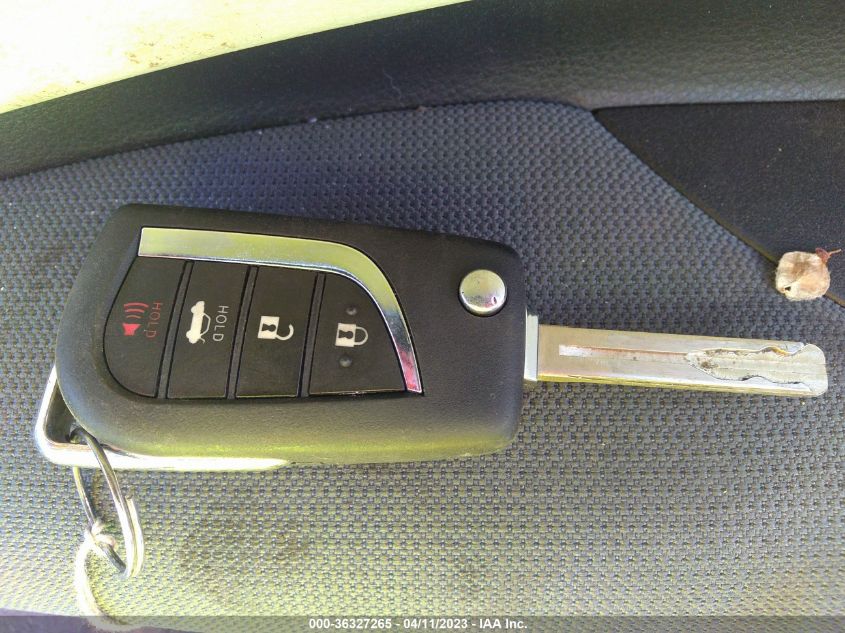 2020 TOYOTA COROLLA LE - JTDEPRAE1LJ011751