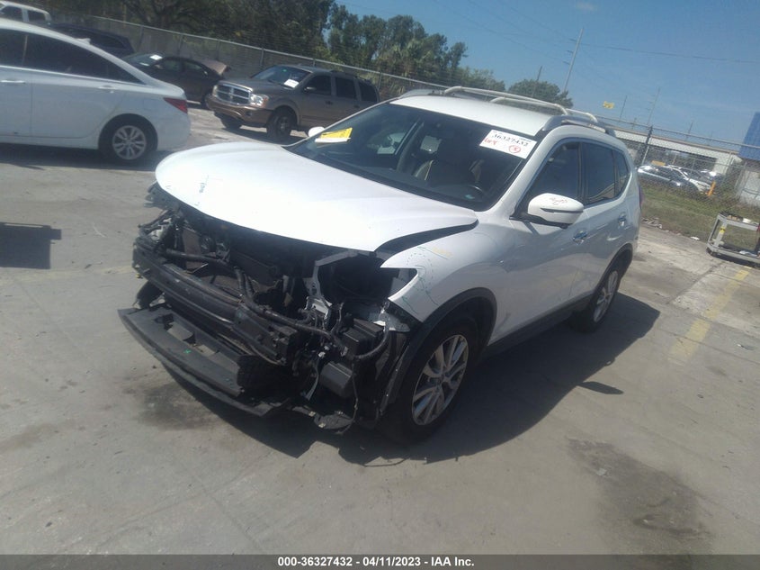 VIN KNMAT2MT1HP557787 2017 NISSAN ROGUE SV