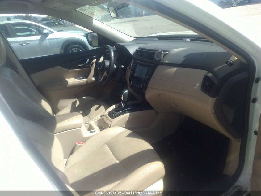 VIN KNMAT2MT1HP557787 2017 NISSAN ROGUE SV