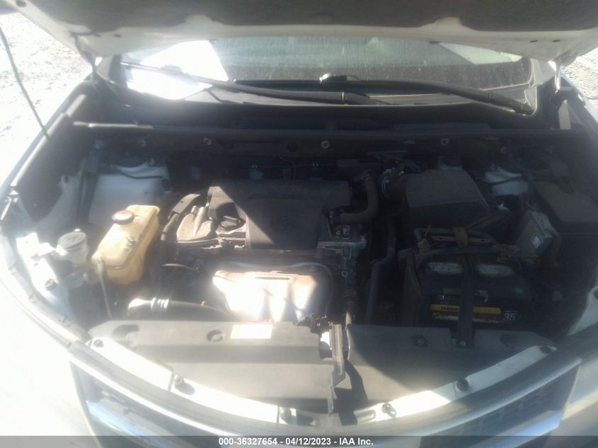 2015 TOYOTA RAV4 LE - JTMZFREV3FJ048707