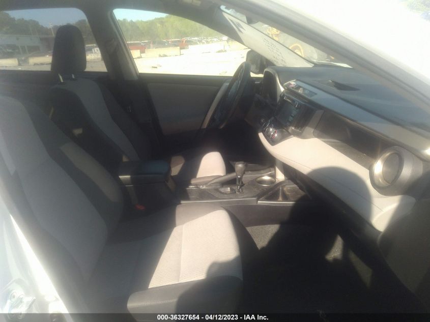 2015 TOYOTA RAV4 LE - JTMZFREV3FJ048707