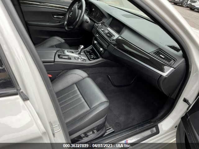 2013 BMW M5 WBSFV9C52DD097040