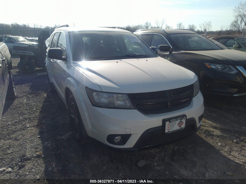 VIN 3C4PDCBBXKT738106 2019 DODGE JOURNEY SE