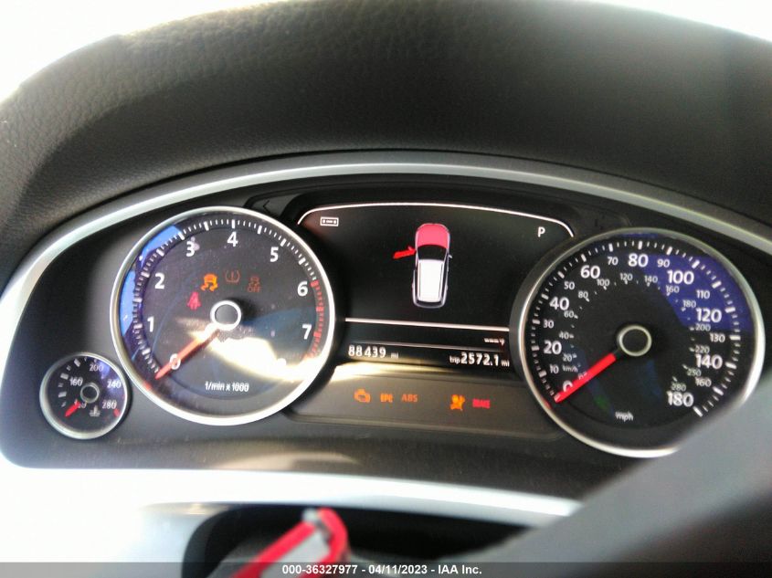 2013 VOLKSWAGEN TOUAREG LUX WVGEF9BP8DD011938