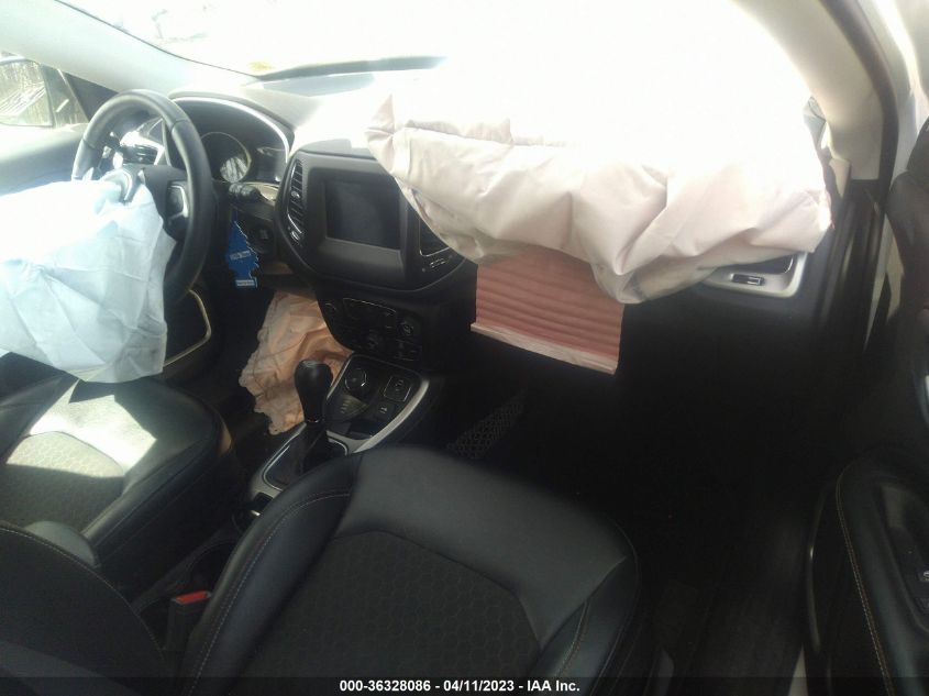 2017 JEEP COMPASS LATITUDE - 3C4NJDBB3HT666437
