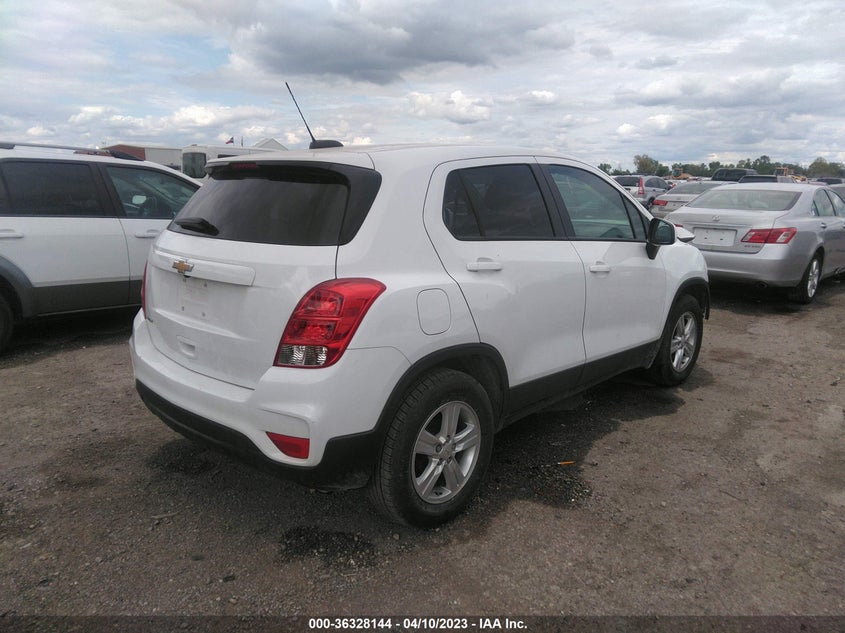 VIN KL7CJKSB3MB344207 2021 CHEVROLET TRAX LS