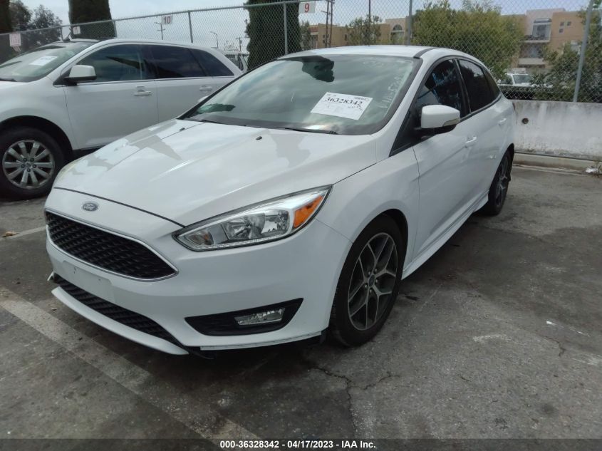 2016 FORD FOCUS SE - 1FADP3F29GL405702