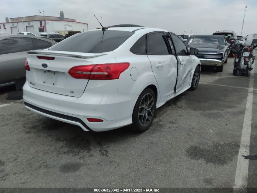 2016 FORD FOCUS SE - 1FADP3F29GL405702