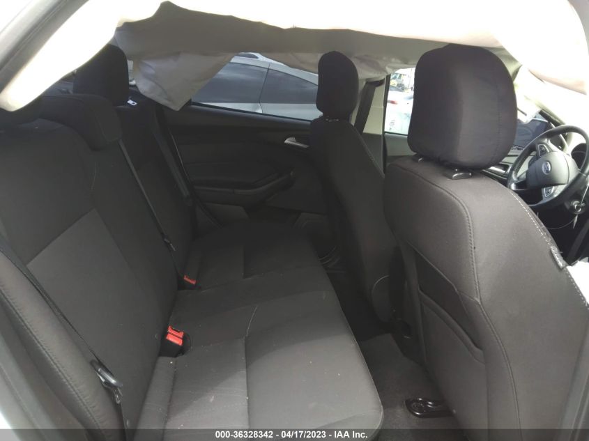 2016 FORD FOCUS SE - 1FADP3F29GL405702