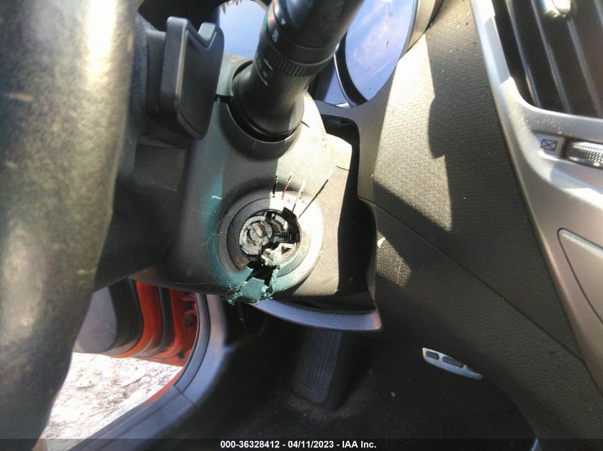 2013 HYUNDAI VELOSTER W/BLACK INT - KMHTC6AD4DU089171