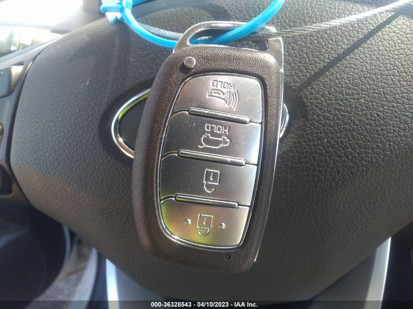 2019 HYUNDAI IONIQ HYBRID LIMITED - KMHC85LC7KU138036