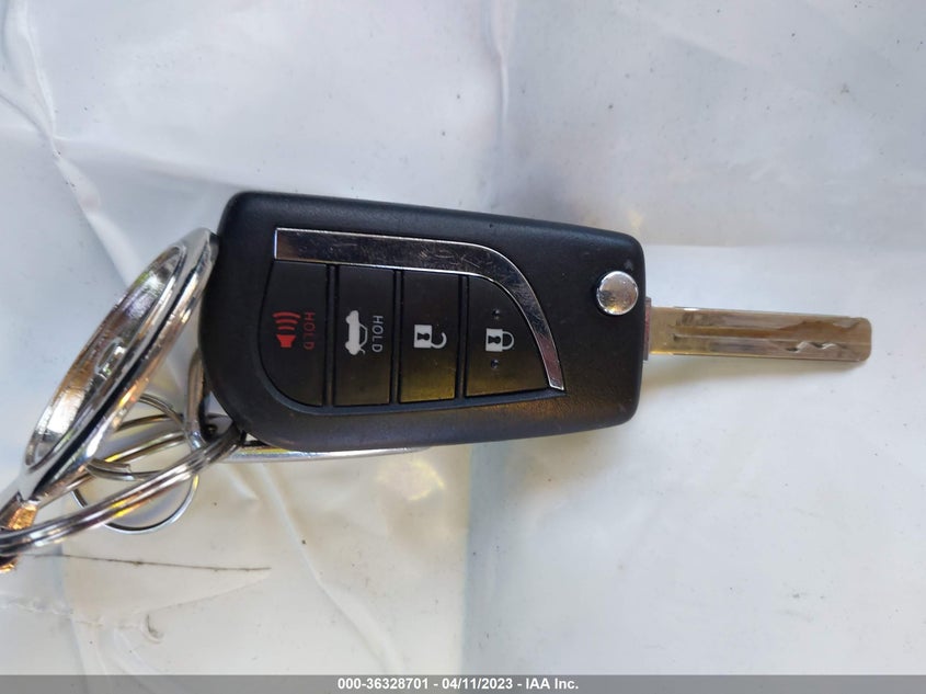 VIN JTDEPRAE4LJ022517 2020 TOYOTA COROLLA LE