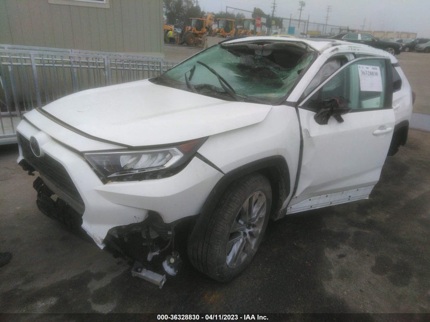VIN 2T3A1RFV2KW077928 2019 TOYOTA RAV4 XLE PREMIUM