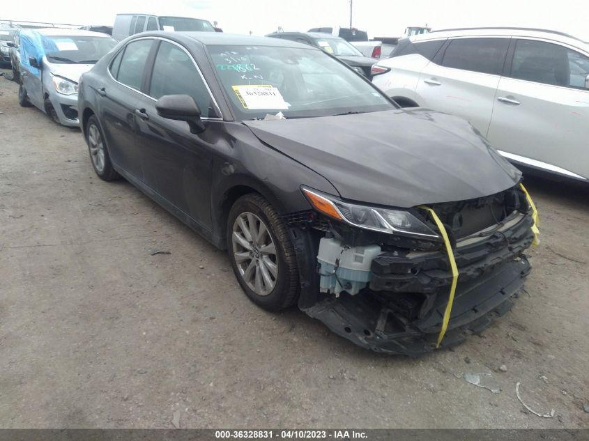 2018 TOYOTA CAMRY LE/SE/XLE/L - 4T1B11HK8JU049938