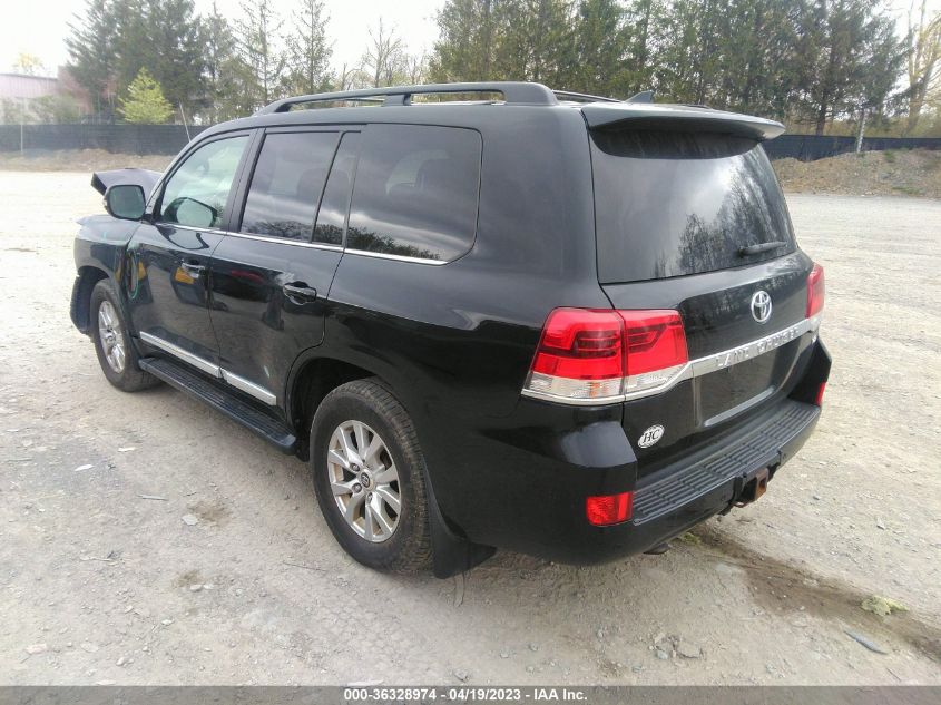 2018 TOYOTA LAND CRUISER - JTMCY7AJ0J4072381