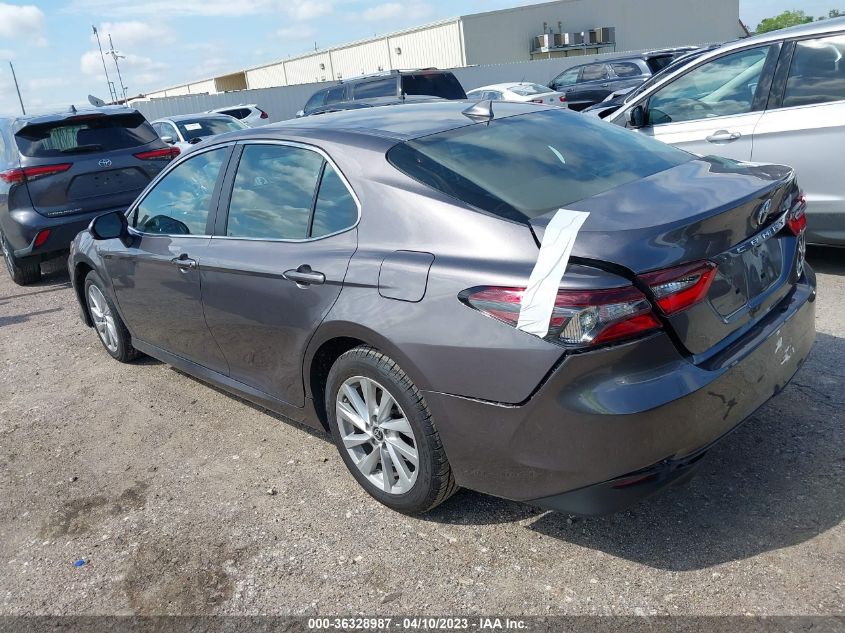 2022 TOYOTA CAMRY LE - 4T1C11AK8NU635513