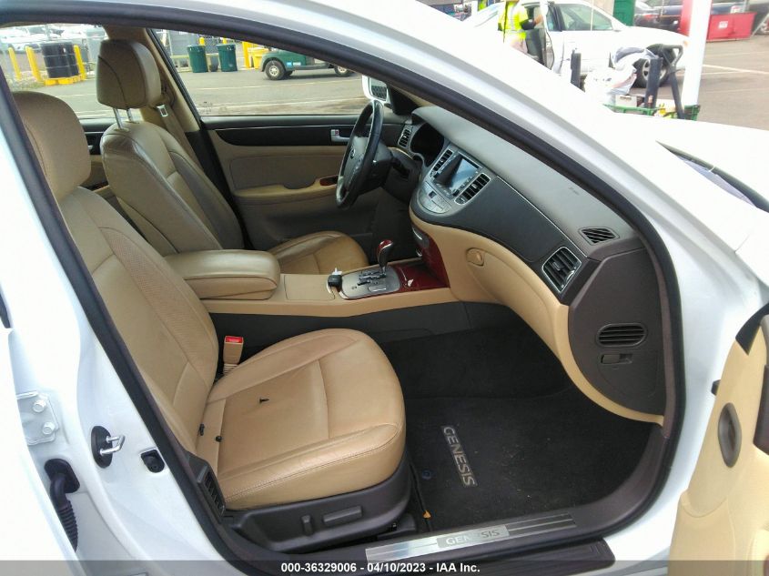 2013 HYUNDAI GENESIS 3.8L - KMHGC4DDXDU258451
