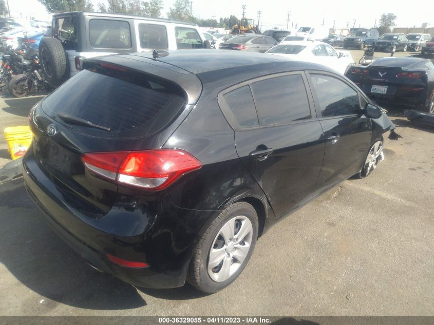 2016 KIA FORTE 5-DOOR LX - KNAFK5A80G5573139