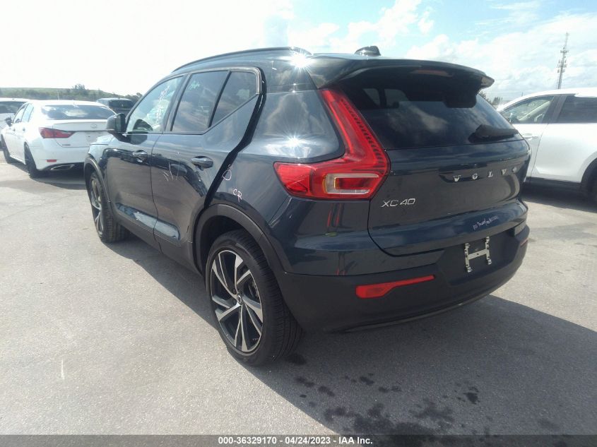 2022 VOLVO XC40 R-DESIGN YV4AC2HM7N2783132