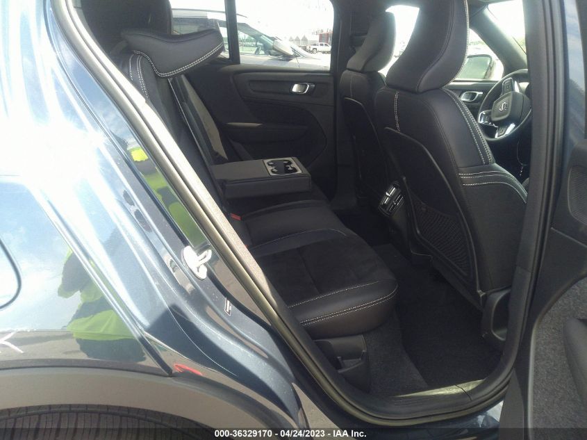 2022 VOLVO XC40 R-DESIGN YV4AC2HM7N2783132