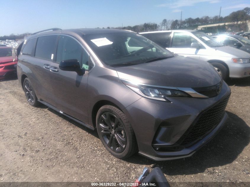2022 TOYOTA SIENNA XSE - 5TDDRKEC2NS086356