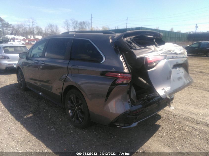 2022 TOYOTA SIENNA XSE - 5TDDRKEC2NS086356