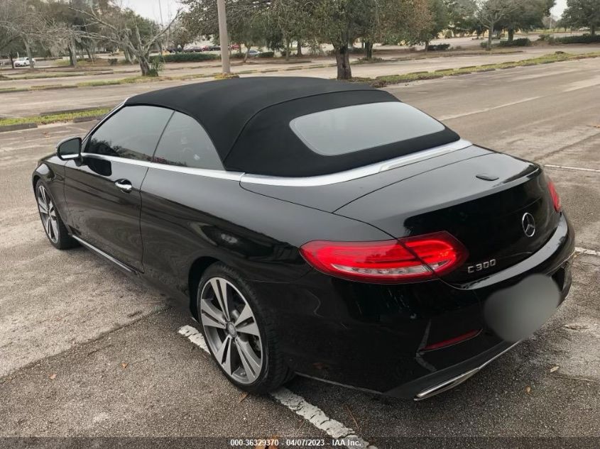 2017 MERCEDES-BENZ C WDDWK4JB0HF471981