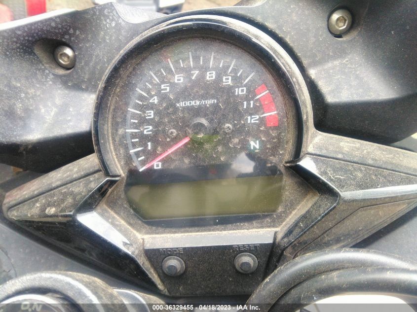 2015 HONDA CBR300 R MLHNC5100F5102416