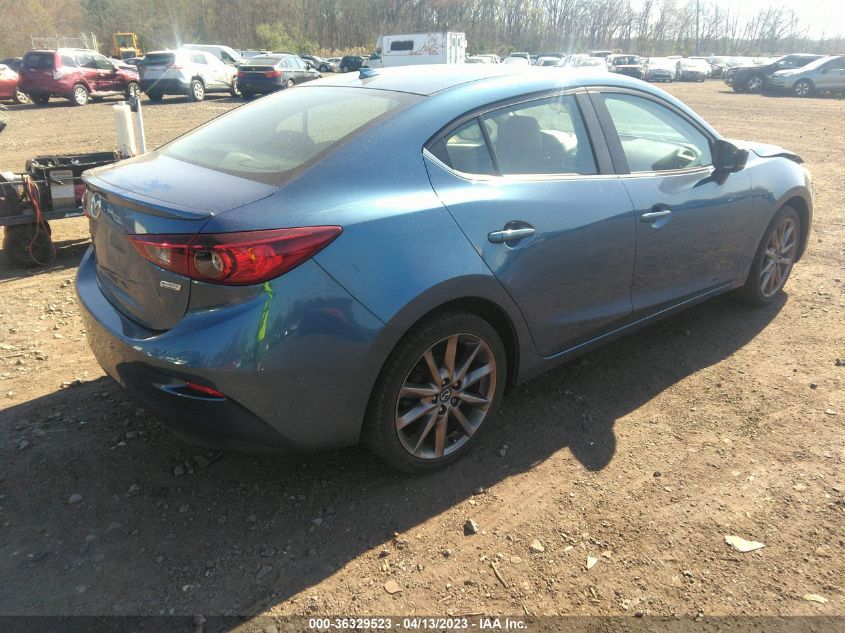 2018 MAZDA MAZDA3 4-DOOR TOURING 3MZBN1V38JM264954