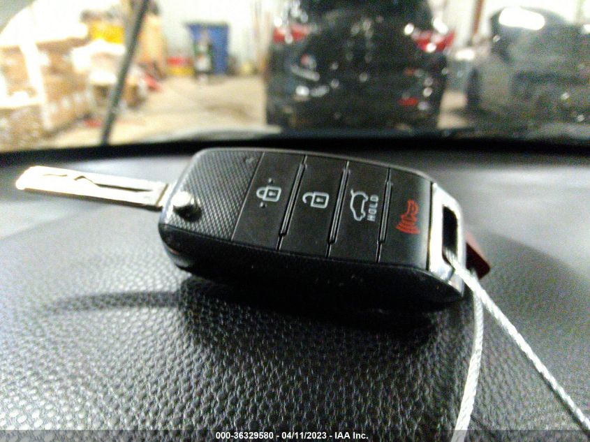 2018 KIA SOUL + - KNDJP3A57J7564667