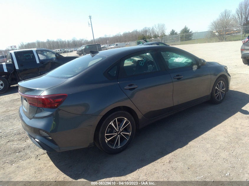 VIN 3KPF24ADXNE458009 2022 KIA FORTE LXS